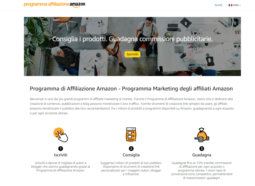 Persone lavorando al Programma Affiliazione Amazon.