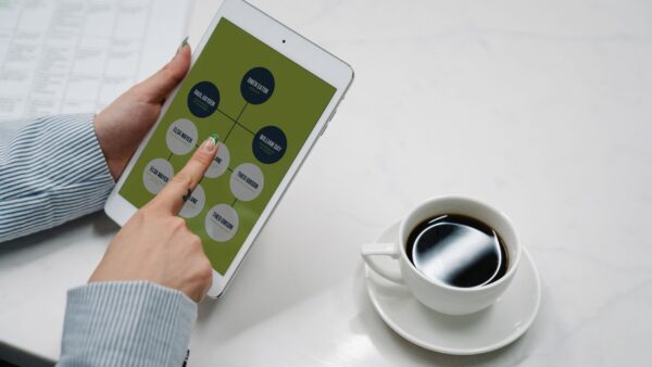 Fattura elettronica: come funziona, dal file XML alla conservazione