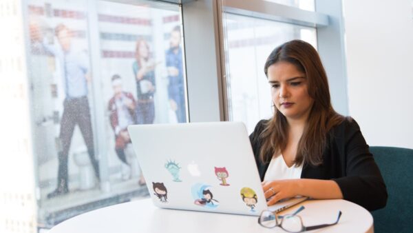 Codice JavaScript e interazione con il DOM