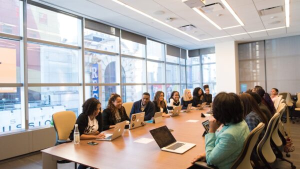 Microsoft Bookings: Gestire le Prenotazioni Online per la Tua Attività