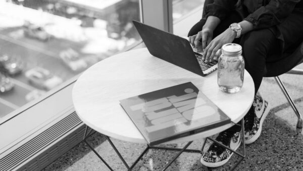 Come creare una pagina Chi Siamo ottimizzata per E-E-A-T