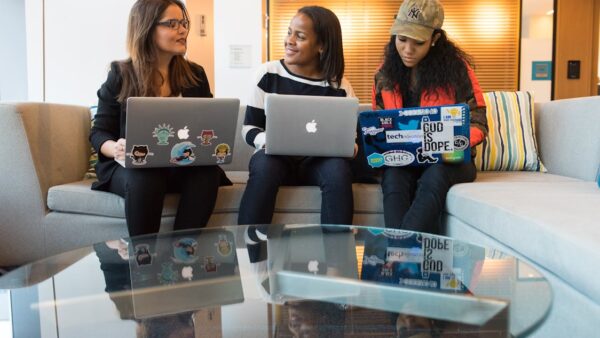 Come fare un redirect 301 su WordPress senza plugin