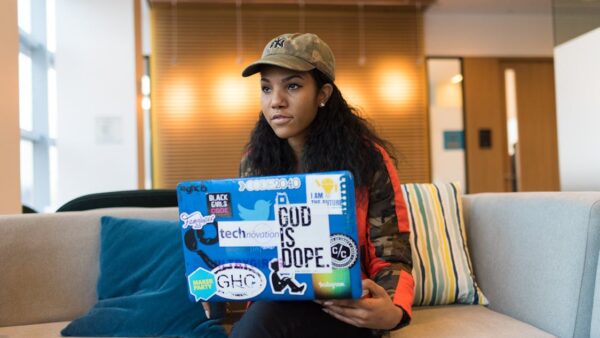 Competitor backlink analysis: come spiare i link della concorrenza