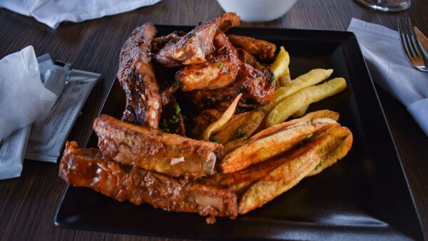 Come usare l'IA per analizzare e migliorare l'intento di ricerca