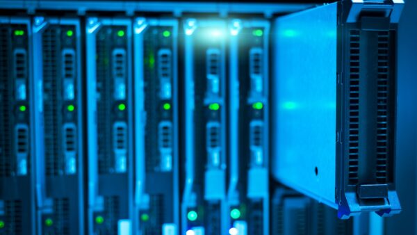 Conservazione fattura elettronica: obbligo a norma per 10 anni